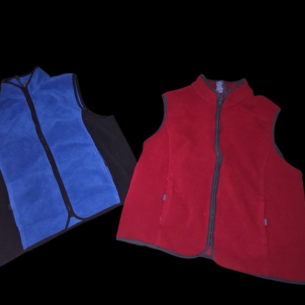 2 Columbia Red and Blue Fleece Vests